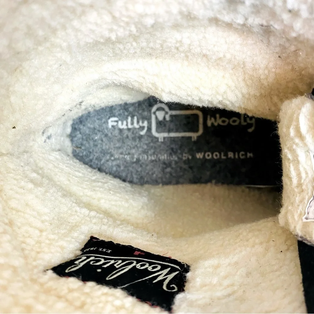 Woolrich Buckwa Suede Waterproof Snow Boots Size 11